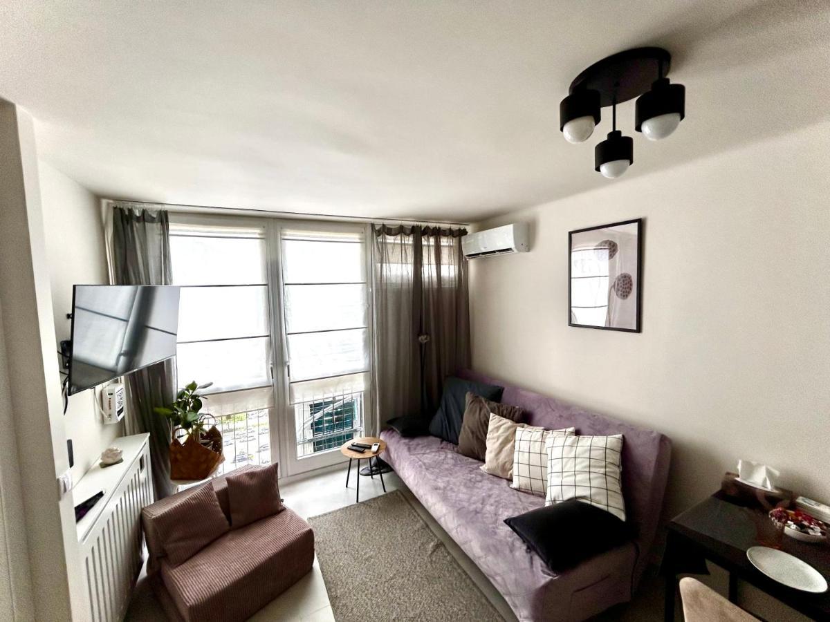 Sky Apartment Comfy Suite Pereca Varsóvia Exterior foto
